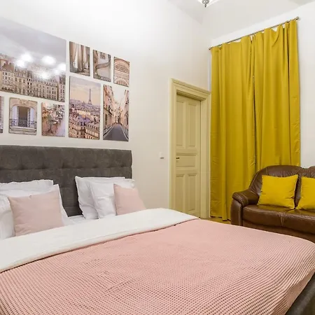 Cozy Near Stefanikuv Most * 프라하